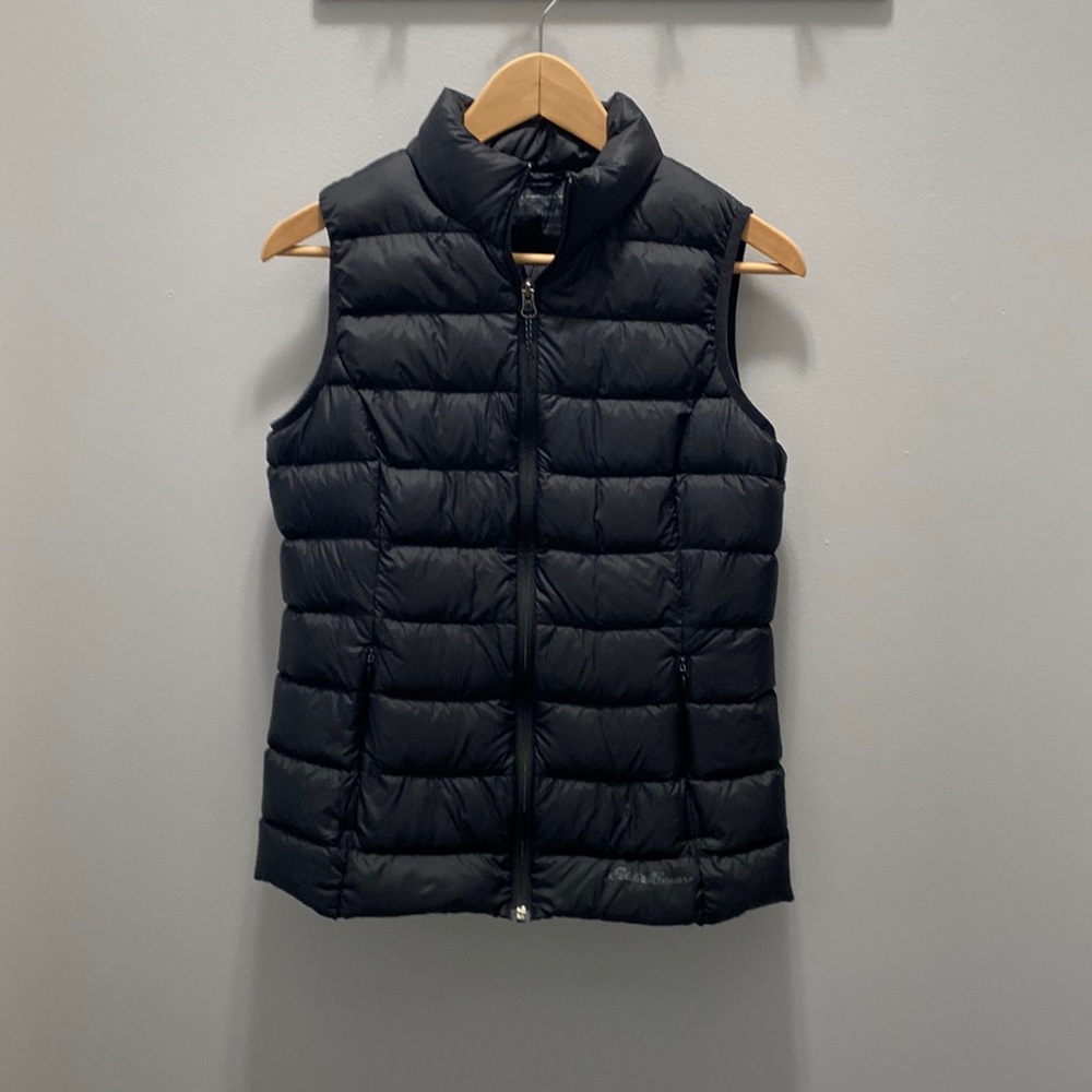 Eddie Bauer 650 CirrusLite Down vest size small